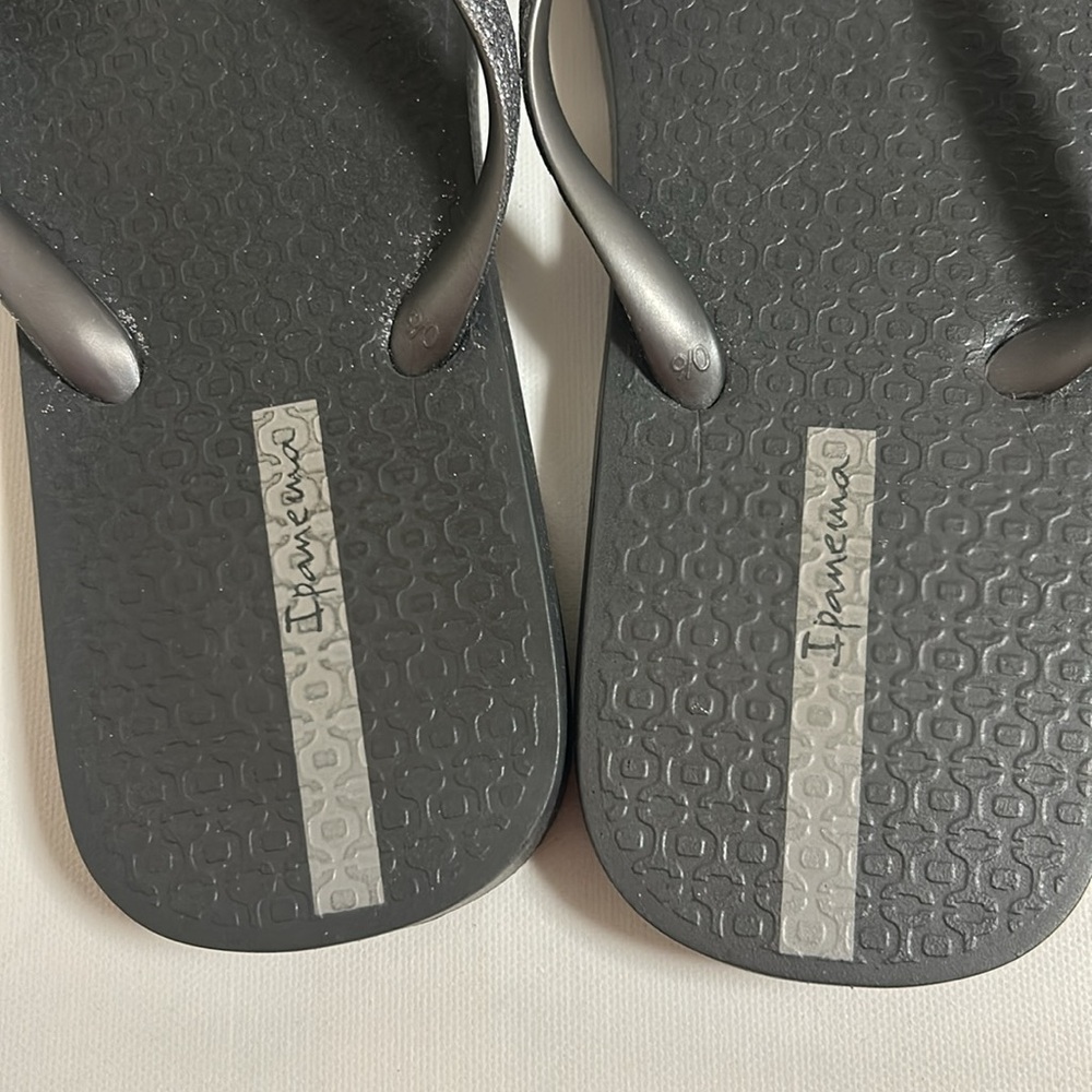 Black Ipanema sandals - Picture 5 of 13
